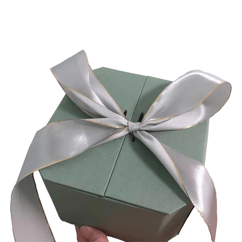 Custom Luxury Candle Gift Box Set With Ribbon Cardboard Candle Packaging Boxes Candle In Gift Box